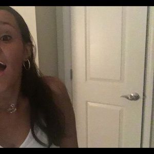 Meet your Posher, Ines